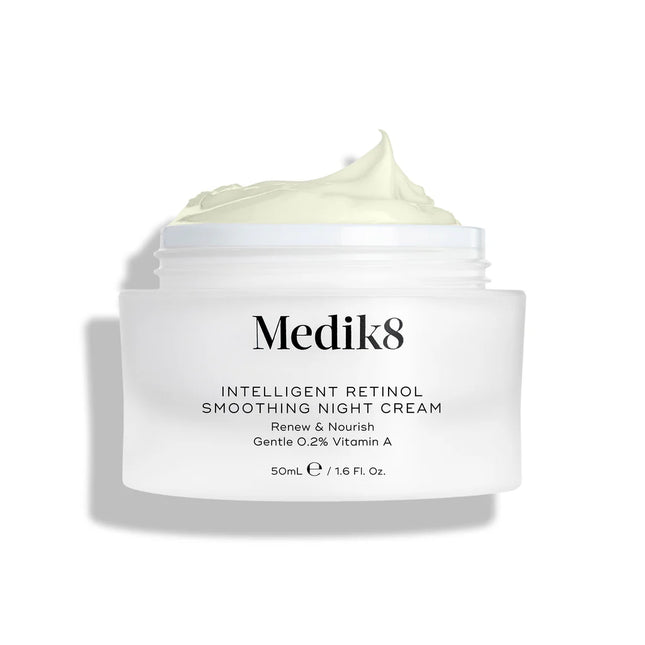 Intelligent Retinol Smoothing Night Cream - Medik8